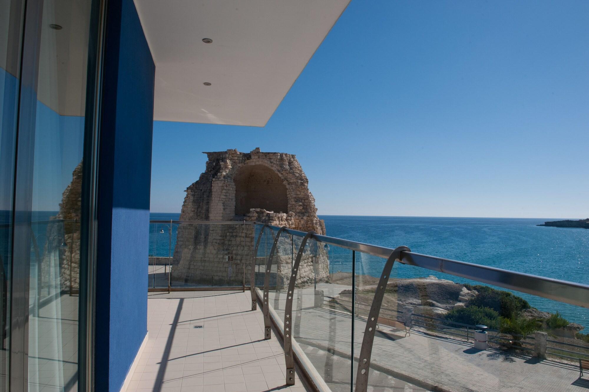 Hotel Belvedere Torre dell'Orso Exteriör bild