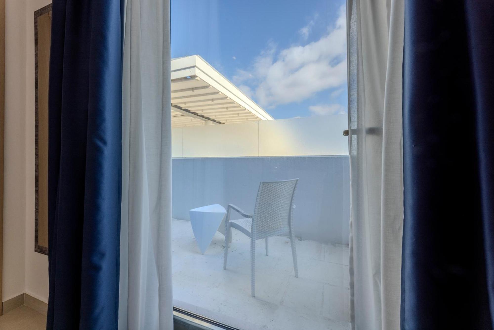 Hotel Belvedere Torre dell'Orso Rum bild