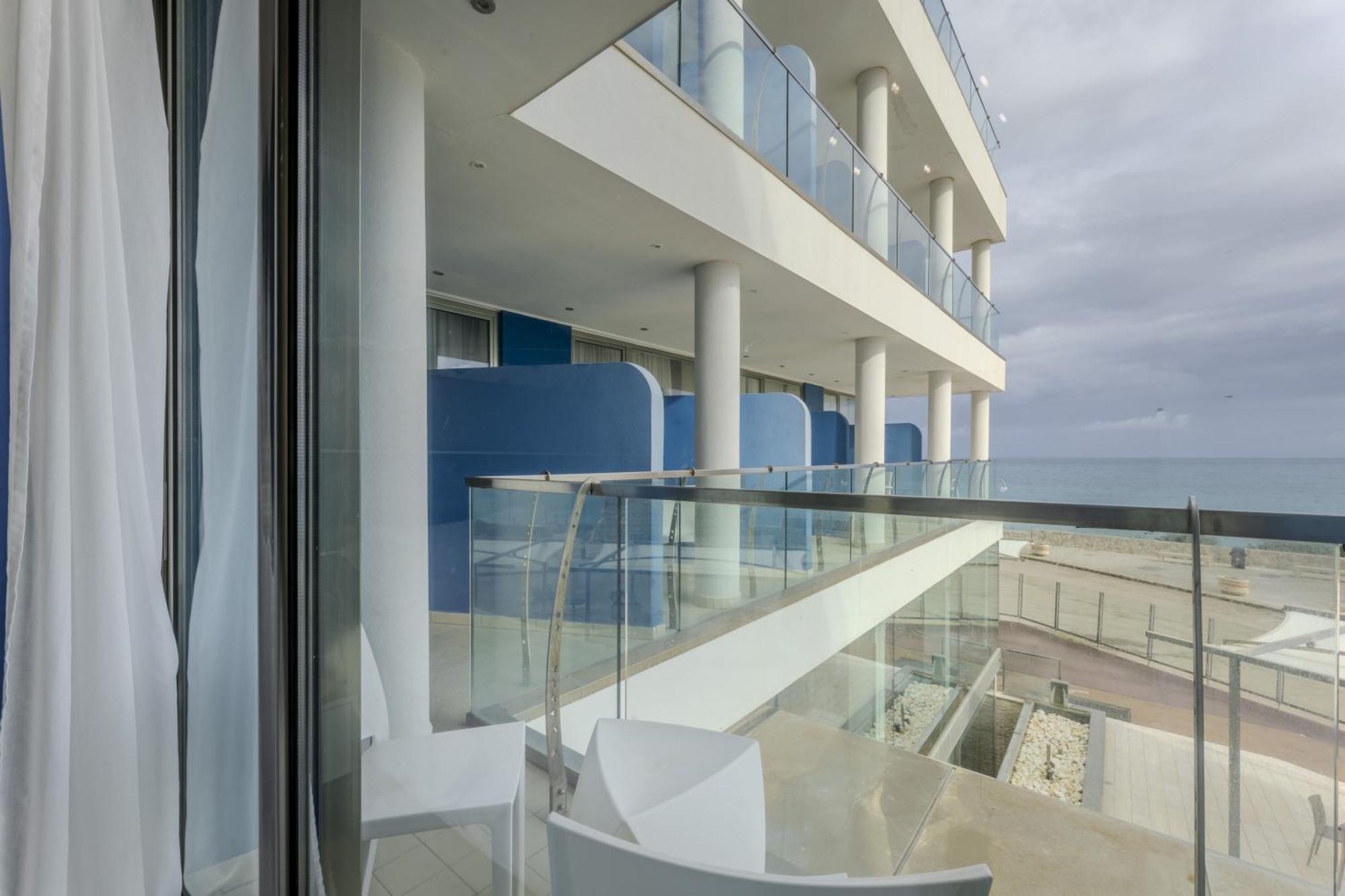 Hotel Belvedere Torre dell'Orso Exteriör bild